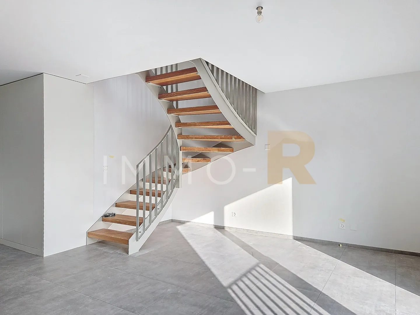 Magnifique appartement duplex de 2,5 pièces - Photo 4 sur 7
