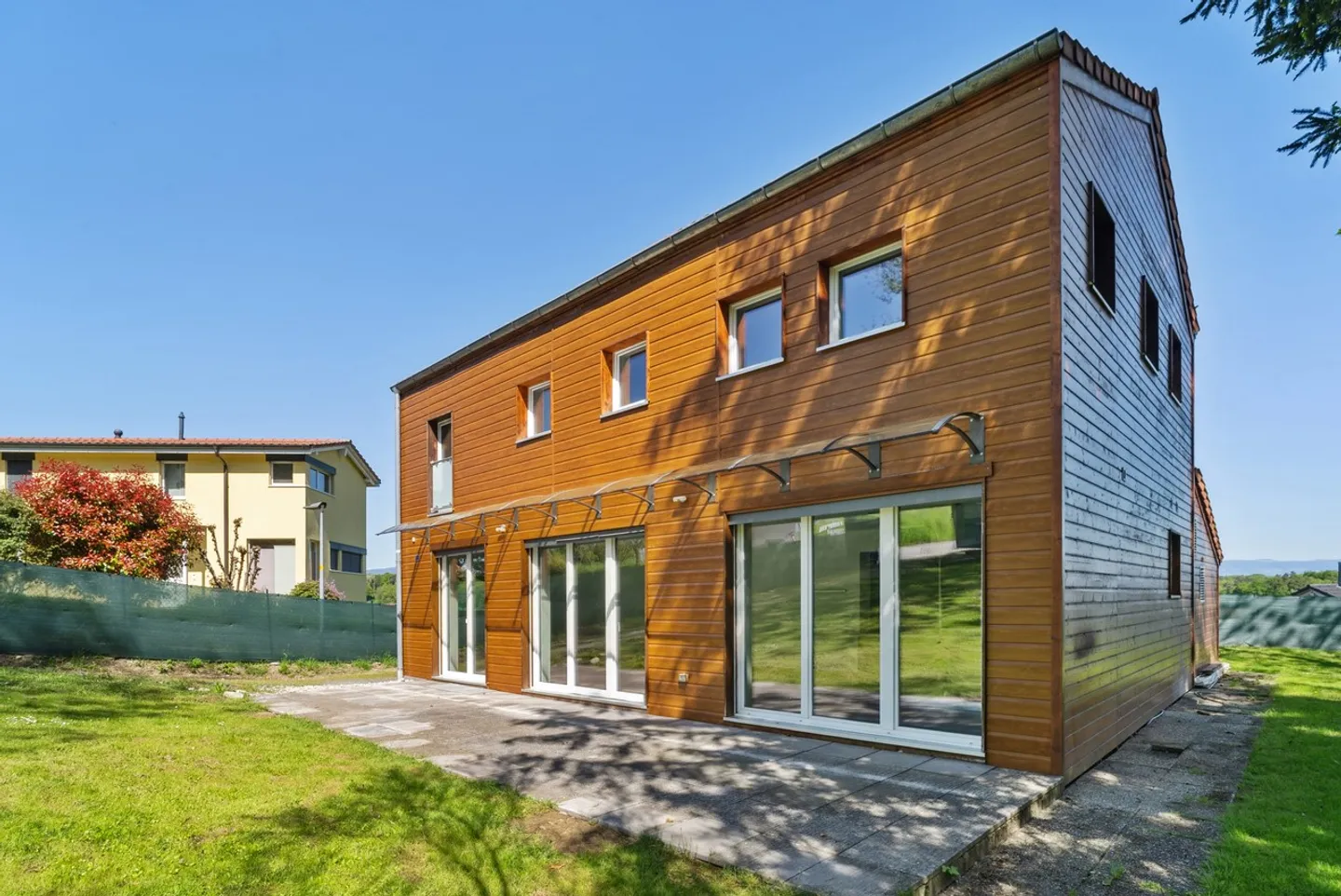 Single house for sale - Photo 2 of 12