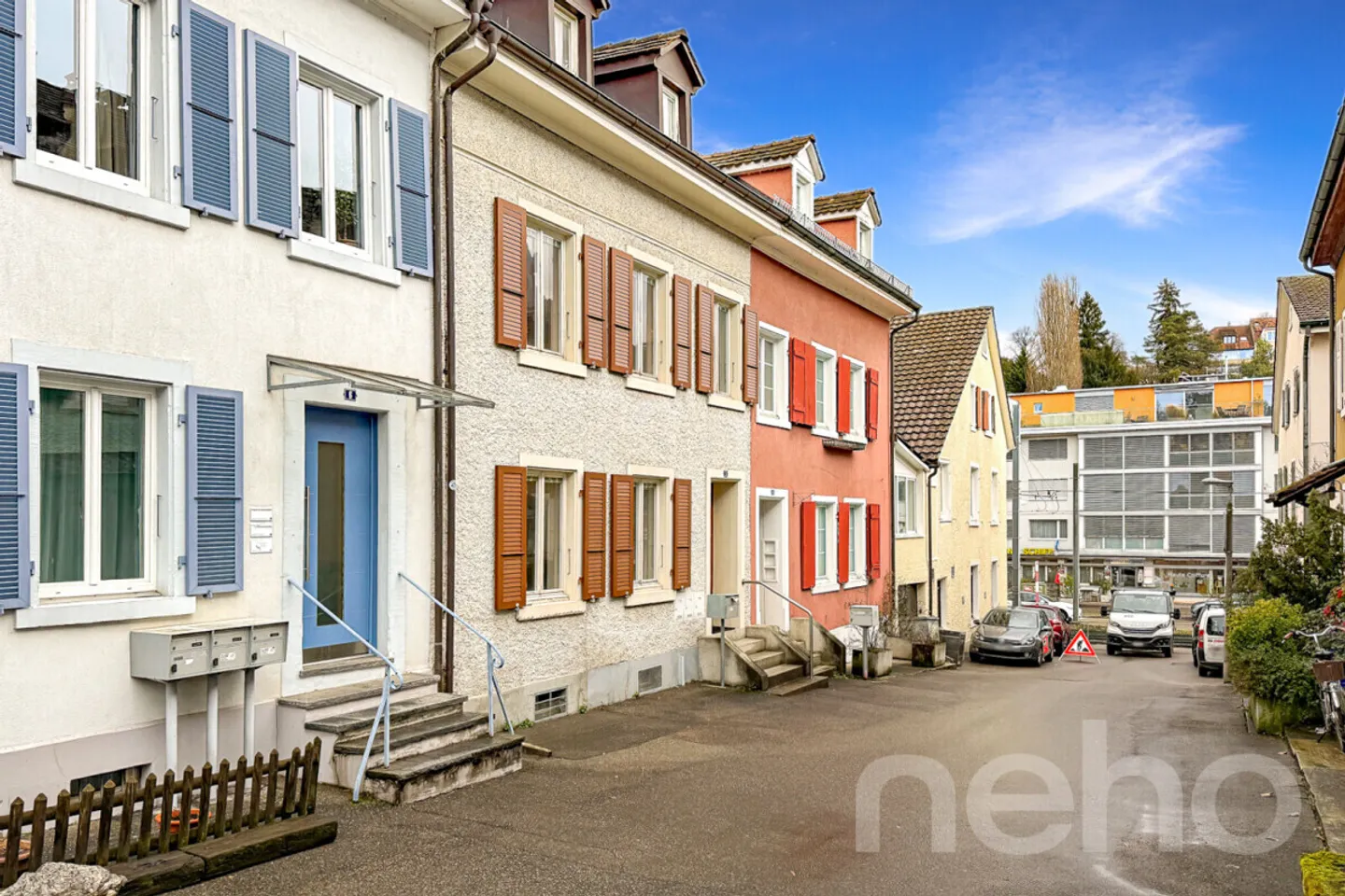 Residential building with development potential in a central location in Binningen - Photo 2 of 12