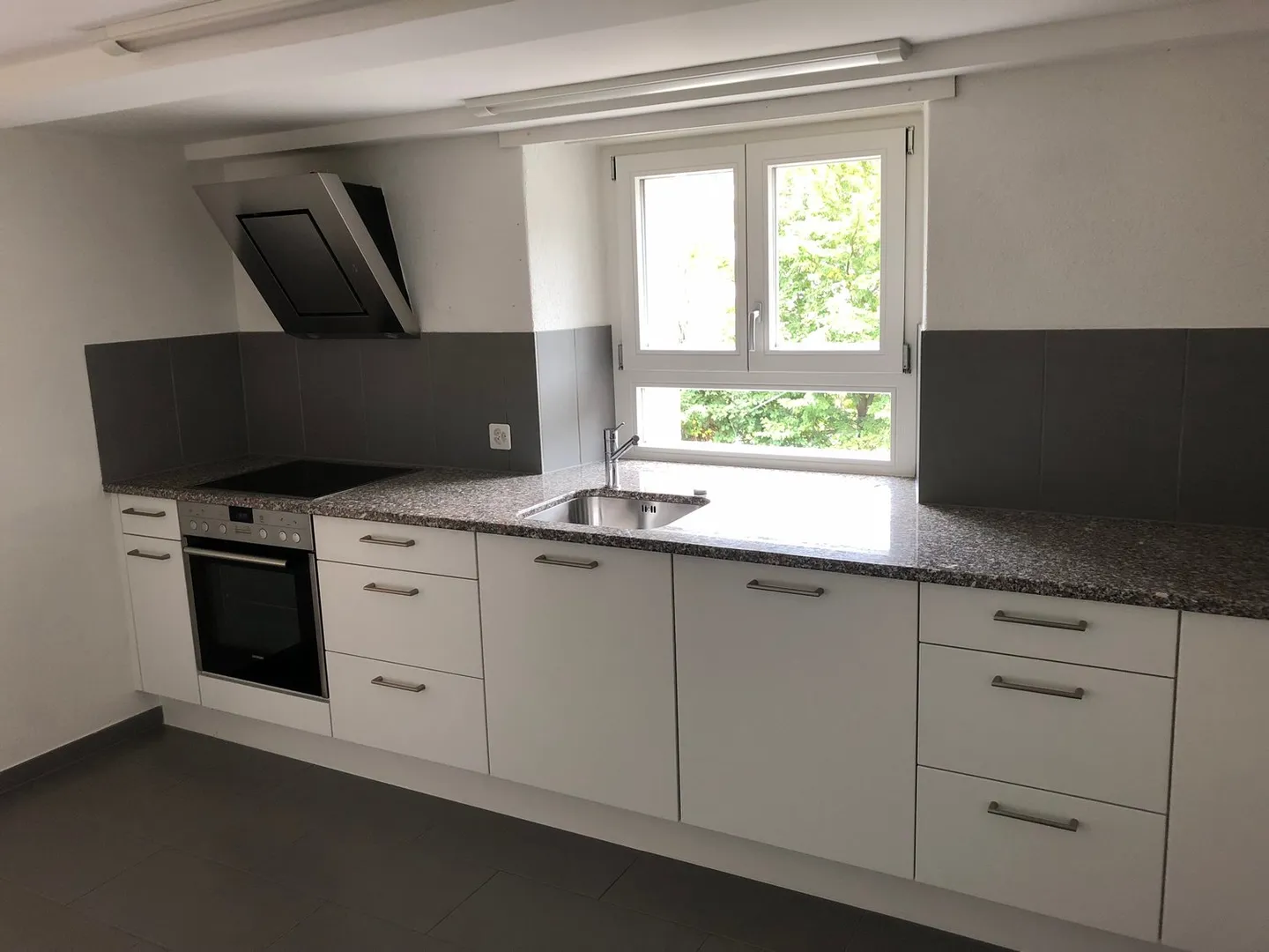 Belle appartement rustique de 2,5 pièces - Photo 3 sur 9