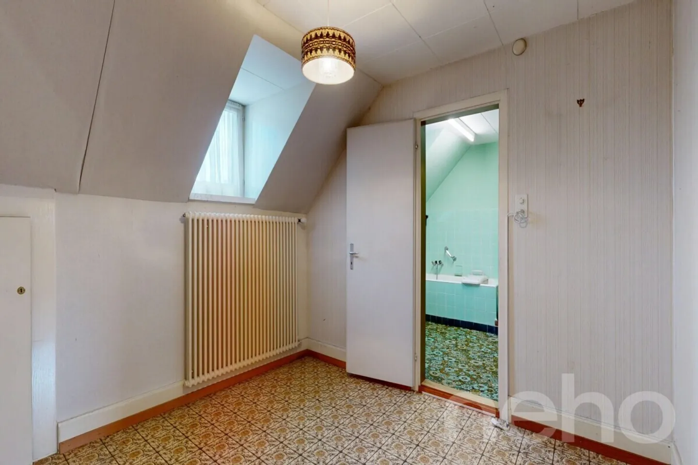 Residential building with development potential in a central location in Binningen - Photo 11 of 12