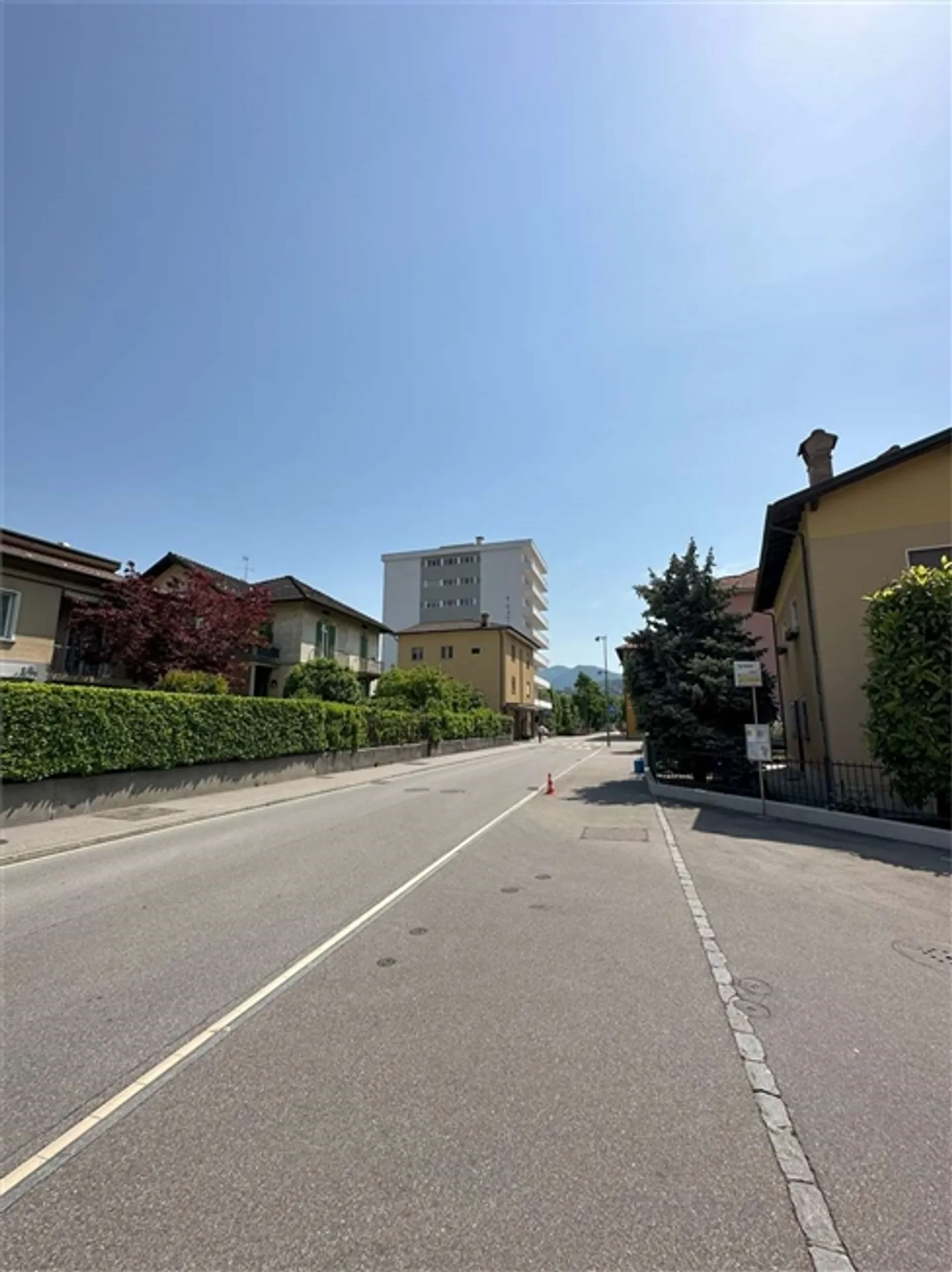 Edificio da ristrutturare per appartamenti - Foto 5 di 14