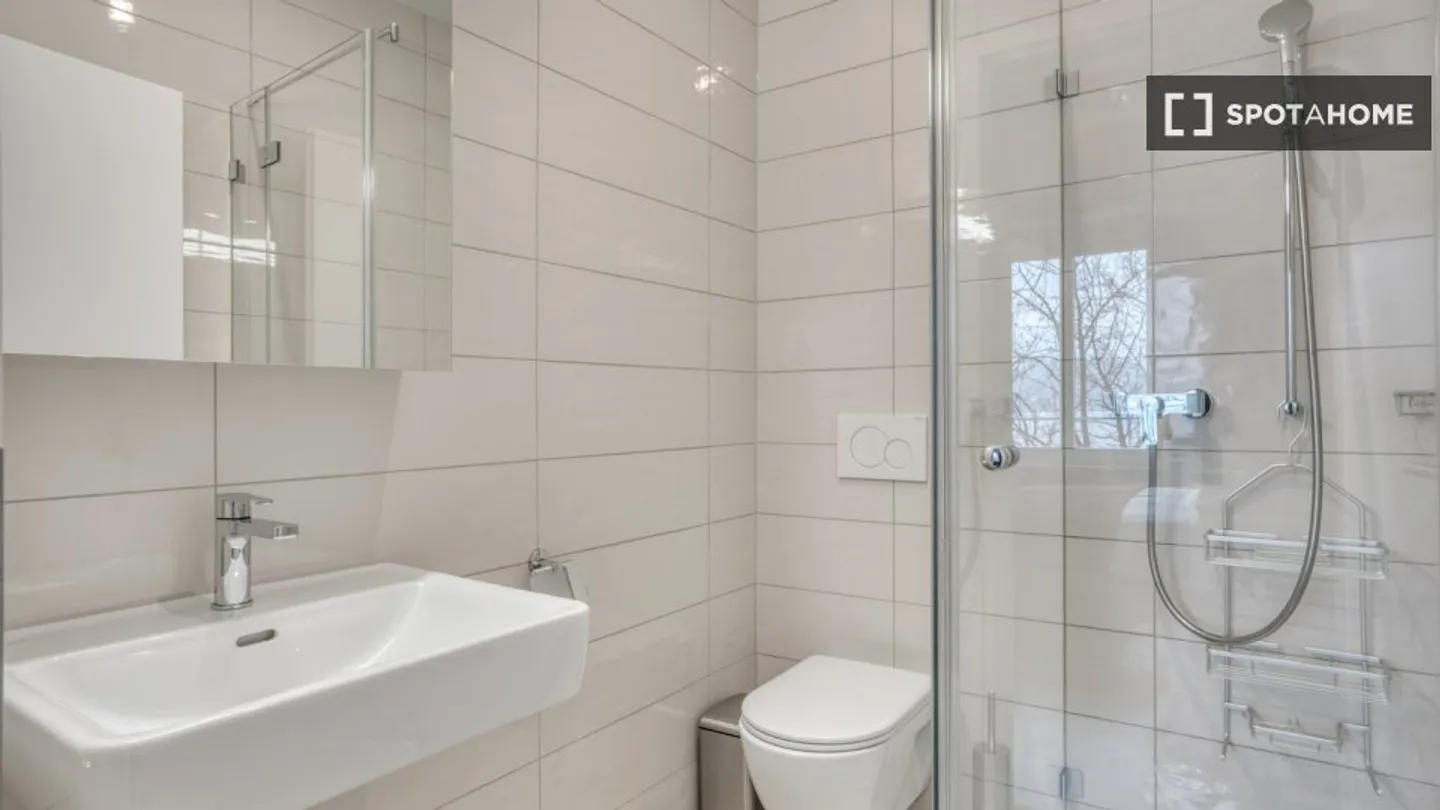 Scopri, visita e affitta la tua nuova casa online con piena fiducia. - Foto 12 di 17