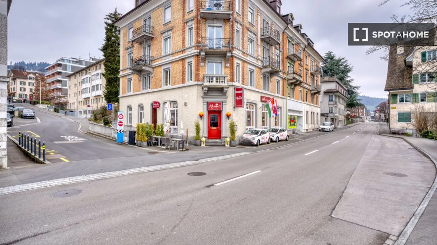 Discover, visit and rent your new home online with full confidence. - Photo 14 of 17