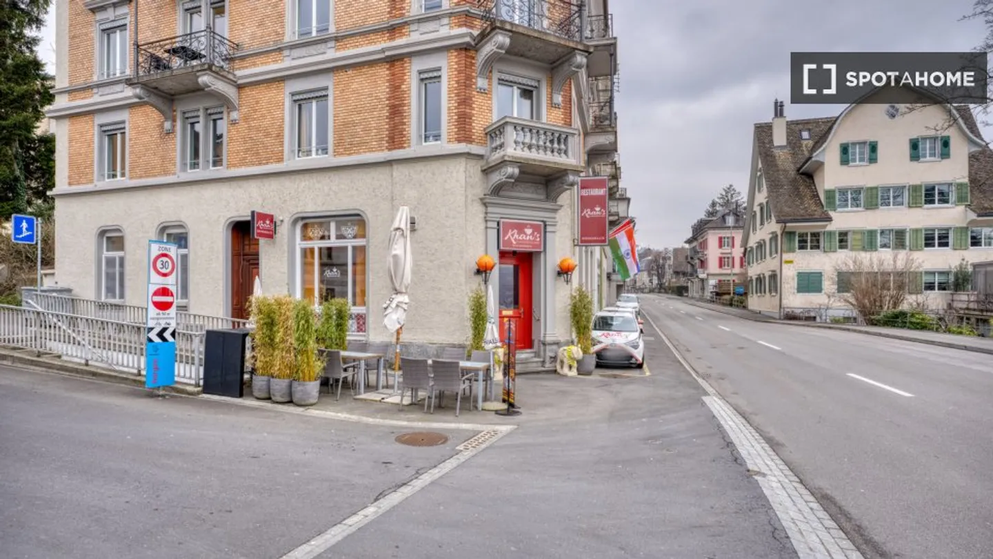 Discover, visit and rent your new home online with full confidence. - Photo 15 of 17