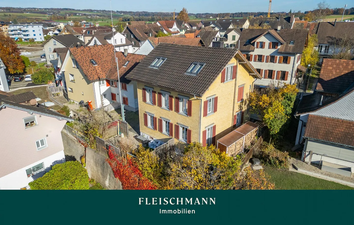 Schönes Wohnhaus mit Garten mitten im Dorfkern - Photo 1 of 22