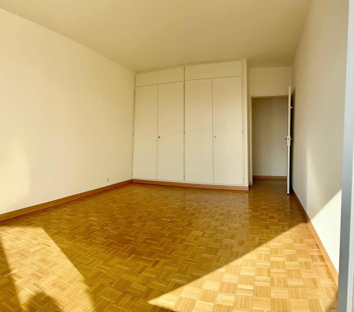 Appartamento di Lusso con Piscine - Foto 9 di 14