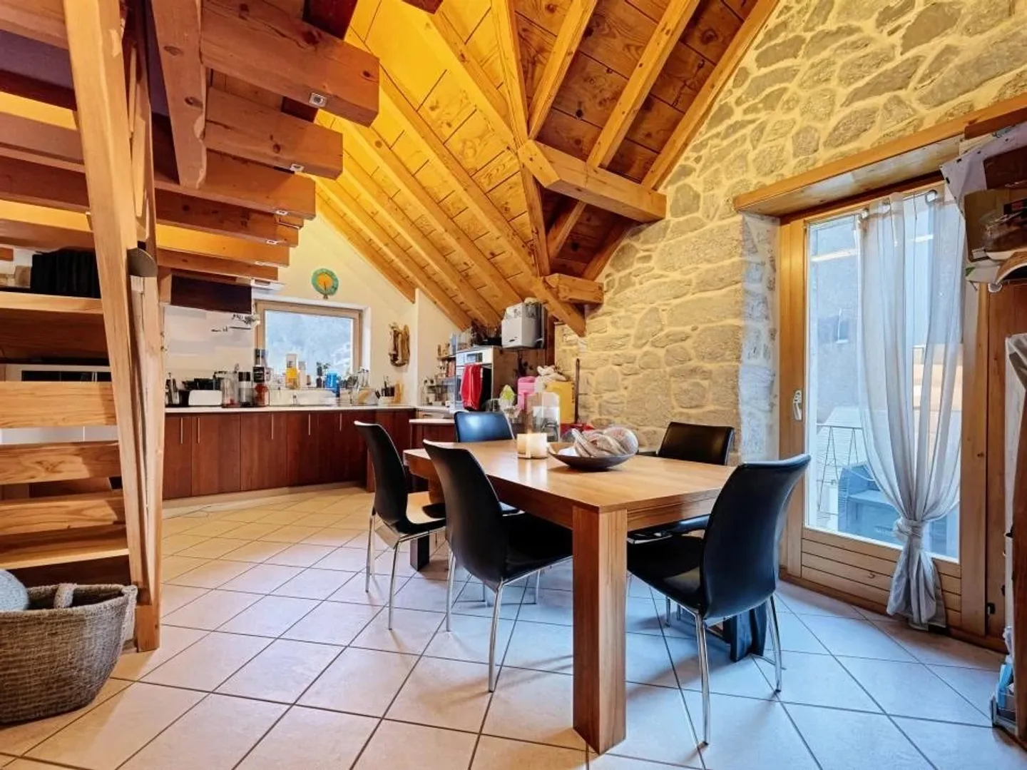 Duplex Charmant à Martigny - Photo 3 sur 11