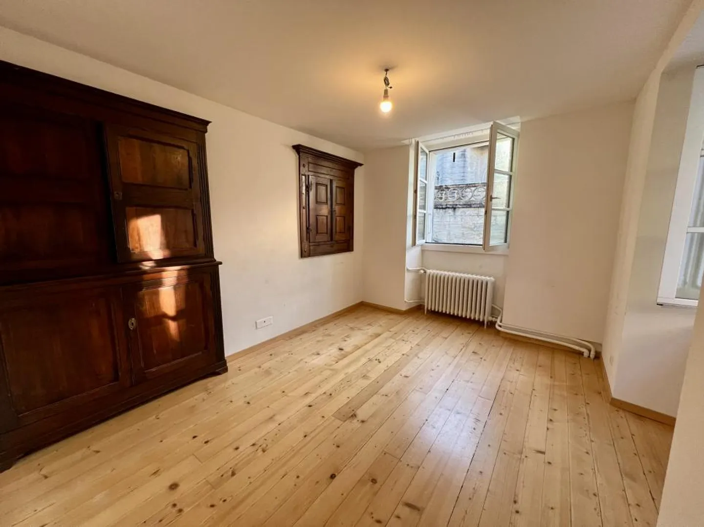 Haus 3.5 Zimmer - Foto 1 von 13