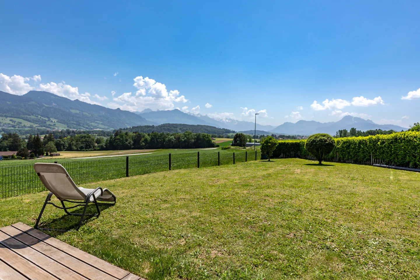 Magnifico appartamento di 5.5 locali - vista panoramica sul lago e giardino di 420 m - Foto 3 di 10
