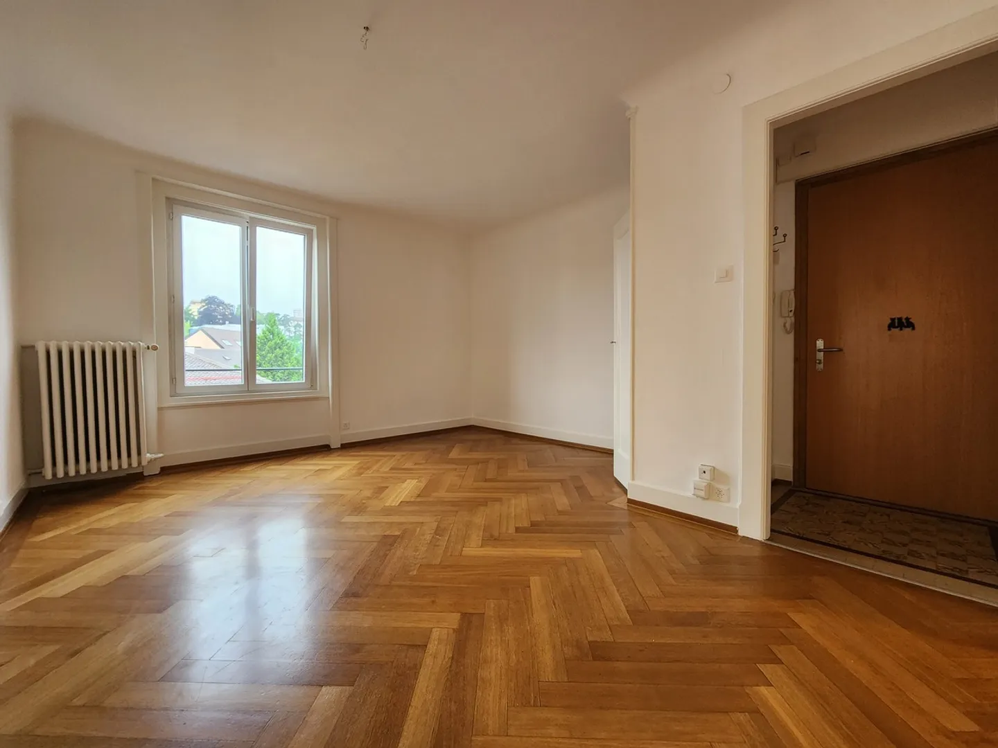 Beautiful 3-room apartment on the ground floor - Photo 3 of 8