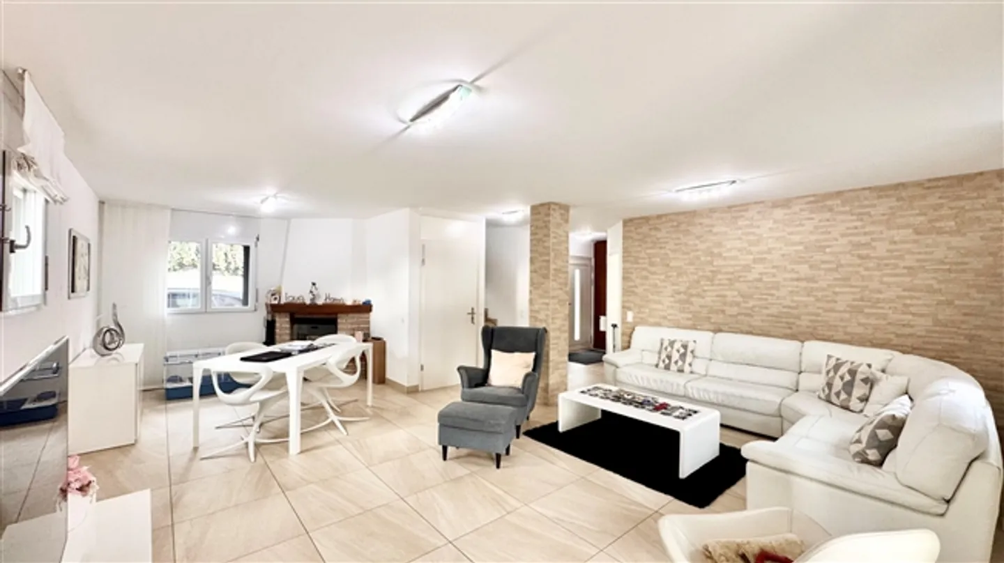 SINGLE FAMILY HOUSE 6.5 ROOMS - COVERED VERANDA - 4 PARKING SPACES - Photo 9 of 20