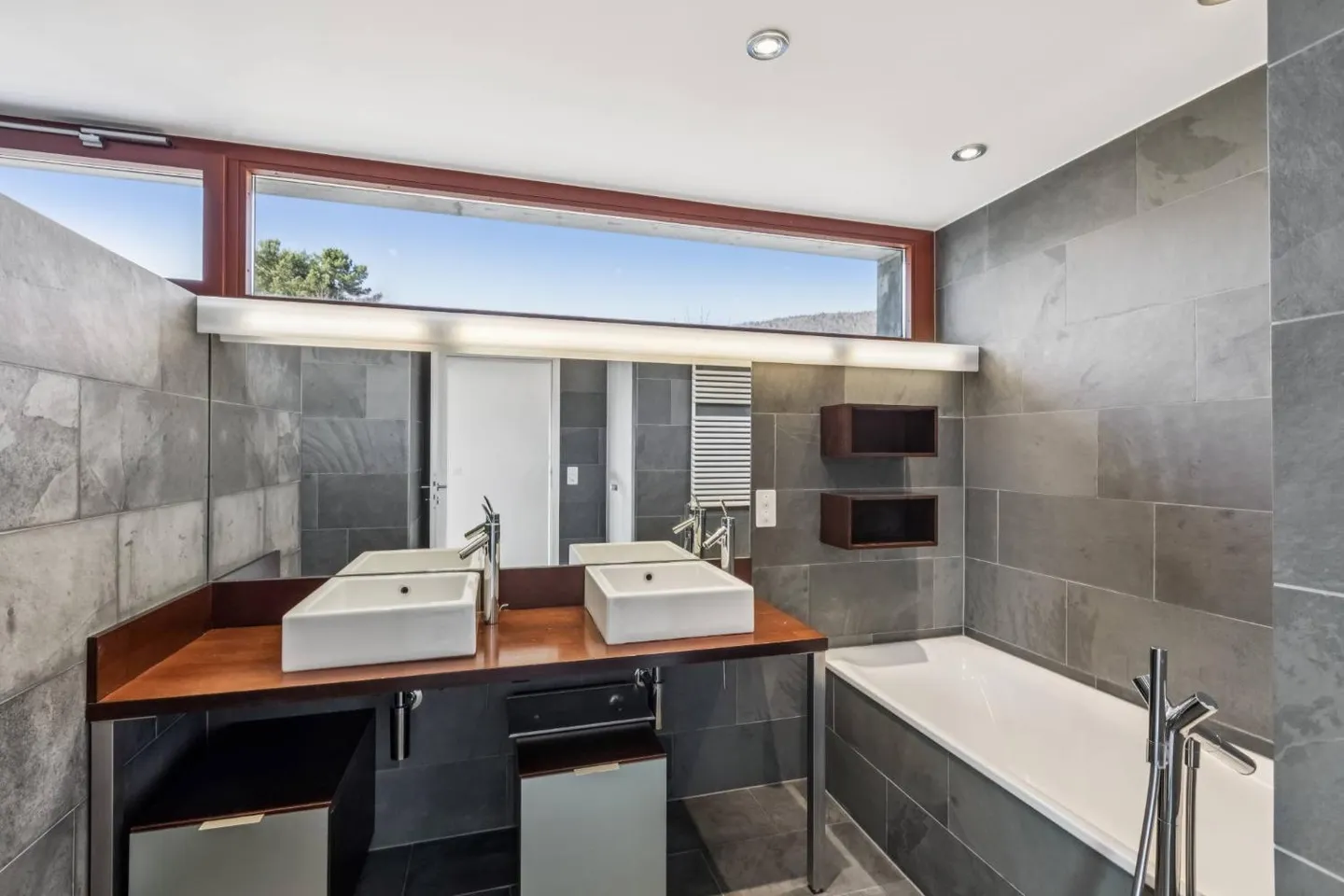 Villa 7,5 Zimmer - Foto 4 von 13