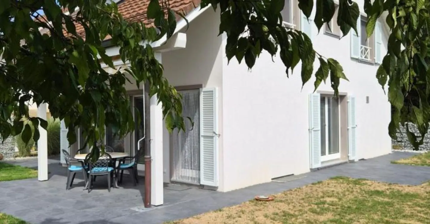 A 10 min. da Morges - Villa bifamiliare con tutti i vantaggi di una villa indipendente - Foto 1 di 12