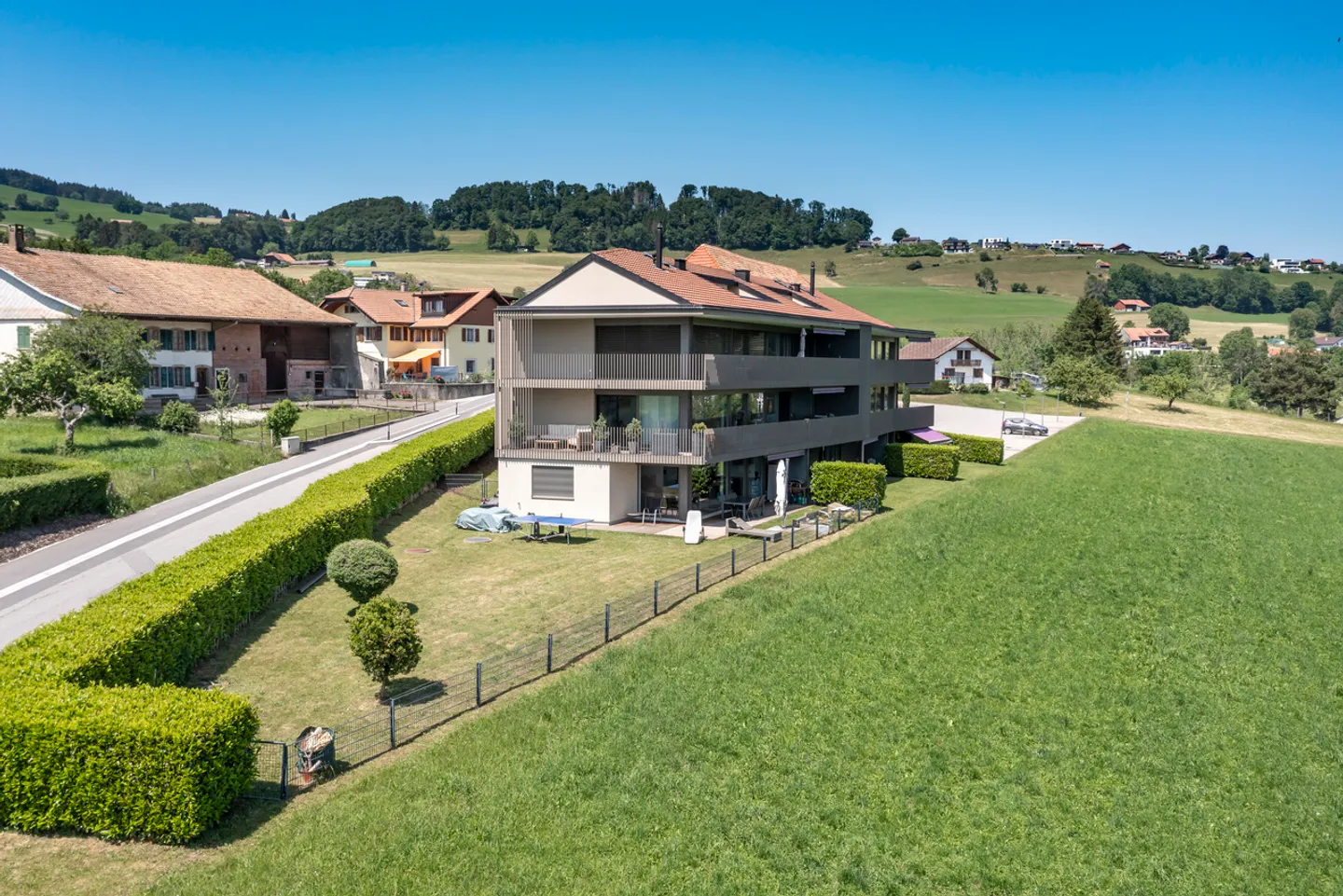 Magnifico appartamento di 5.5 locali - vista panoramica sul lago e giardino di 420 m - Foto 10 di 10