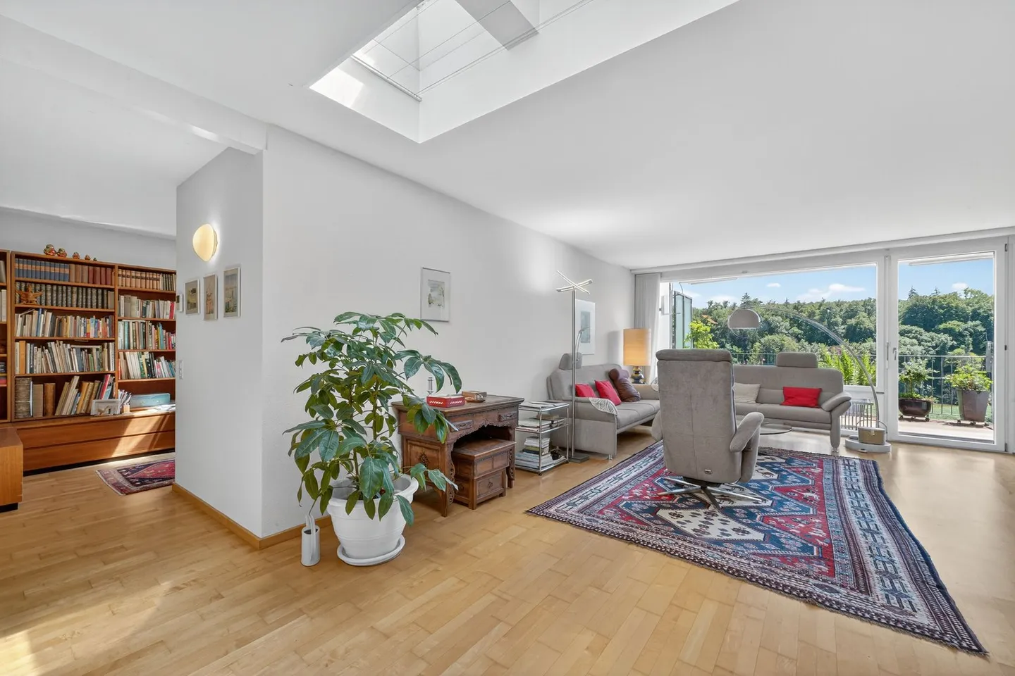 6.5-Room Apartment near the Aare and City Center - Photo 5 of 12