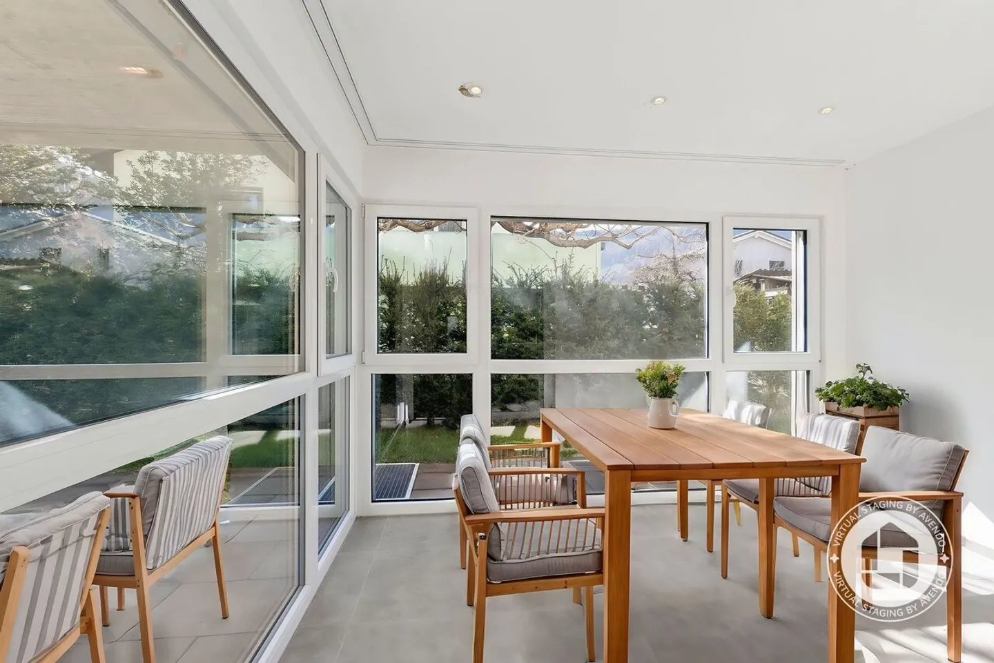 Vie élégante : maison jumelée de 5,5 pièces avec véranda - Photo 2 sur 13