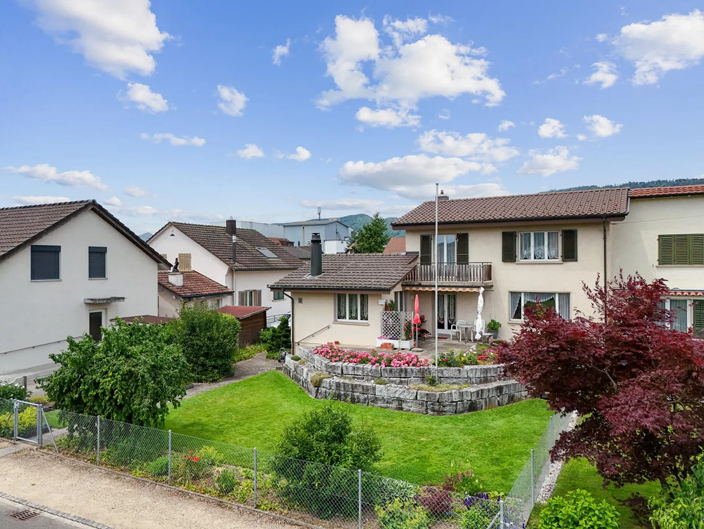 Charmantes Zweifamilienhaus in Rupperswil - Foto 1 von 15