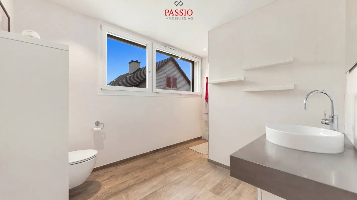 Moderne Doppelhaushälfte in Zunzgen - Foto 13 von 34