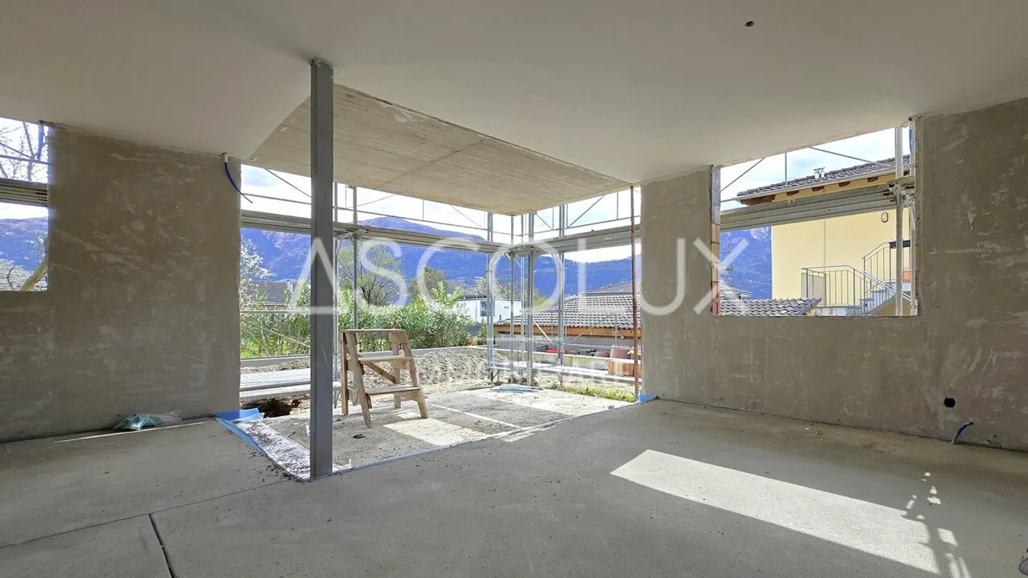 Row house for sale - Photo 9 of 13