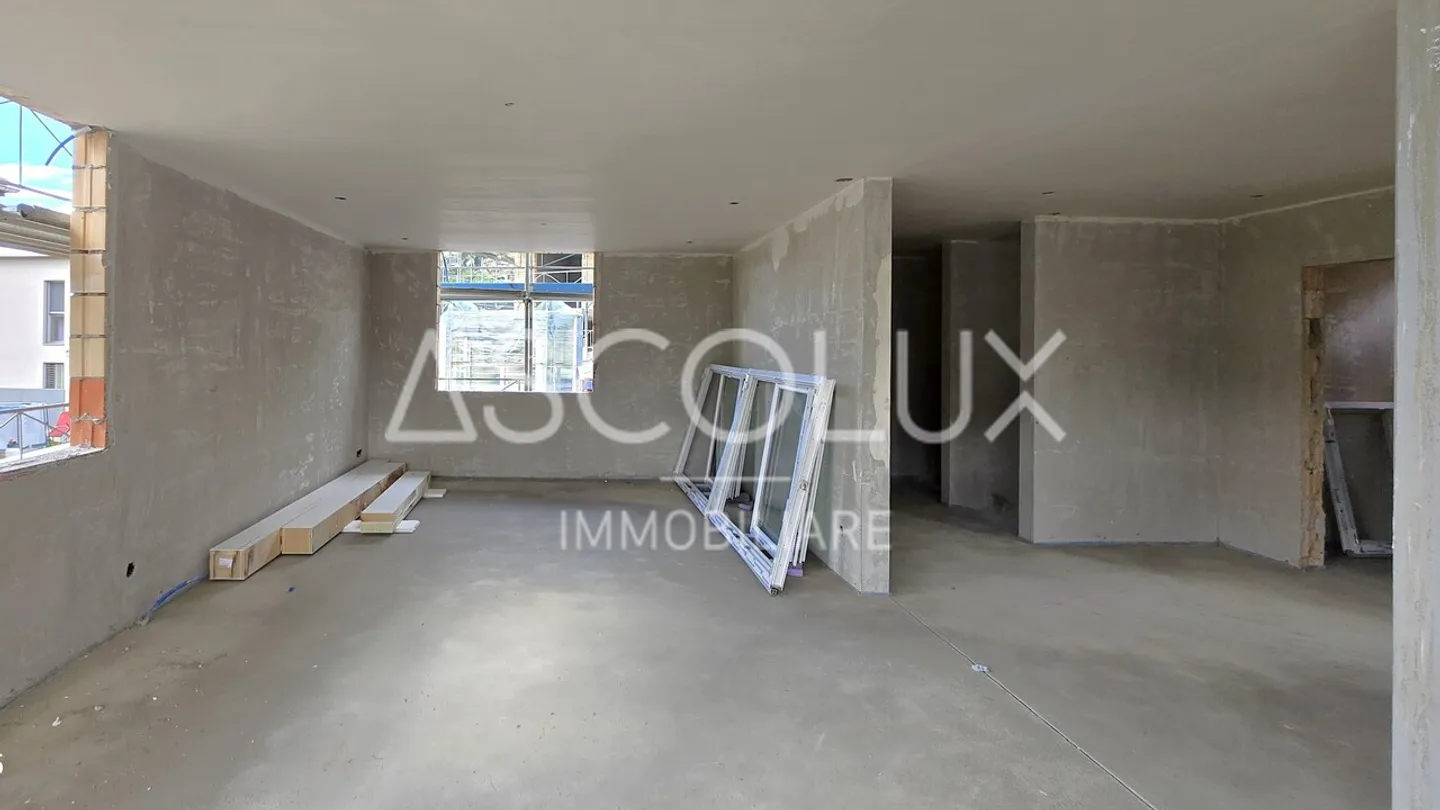 Row house for sale - Photo 10 of 13