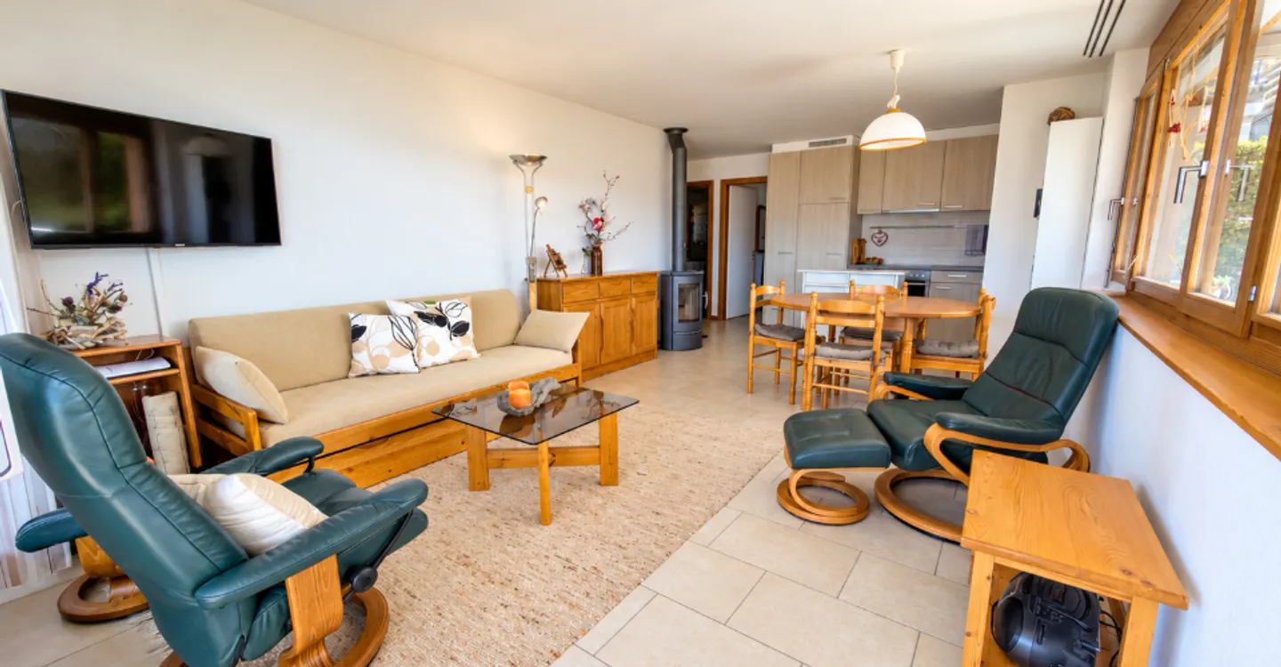 Appartement Charmant avec Balcon - Photo 2 sur 12