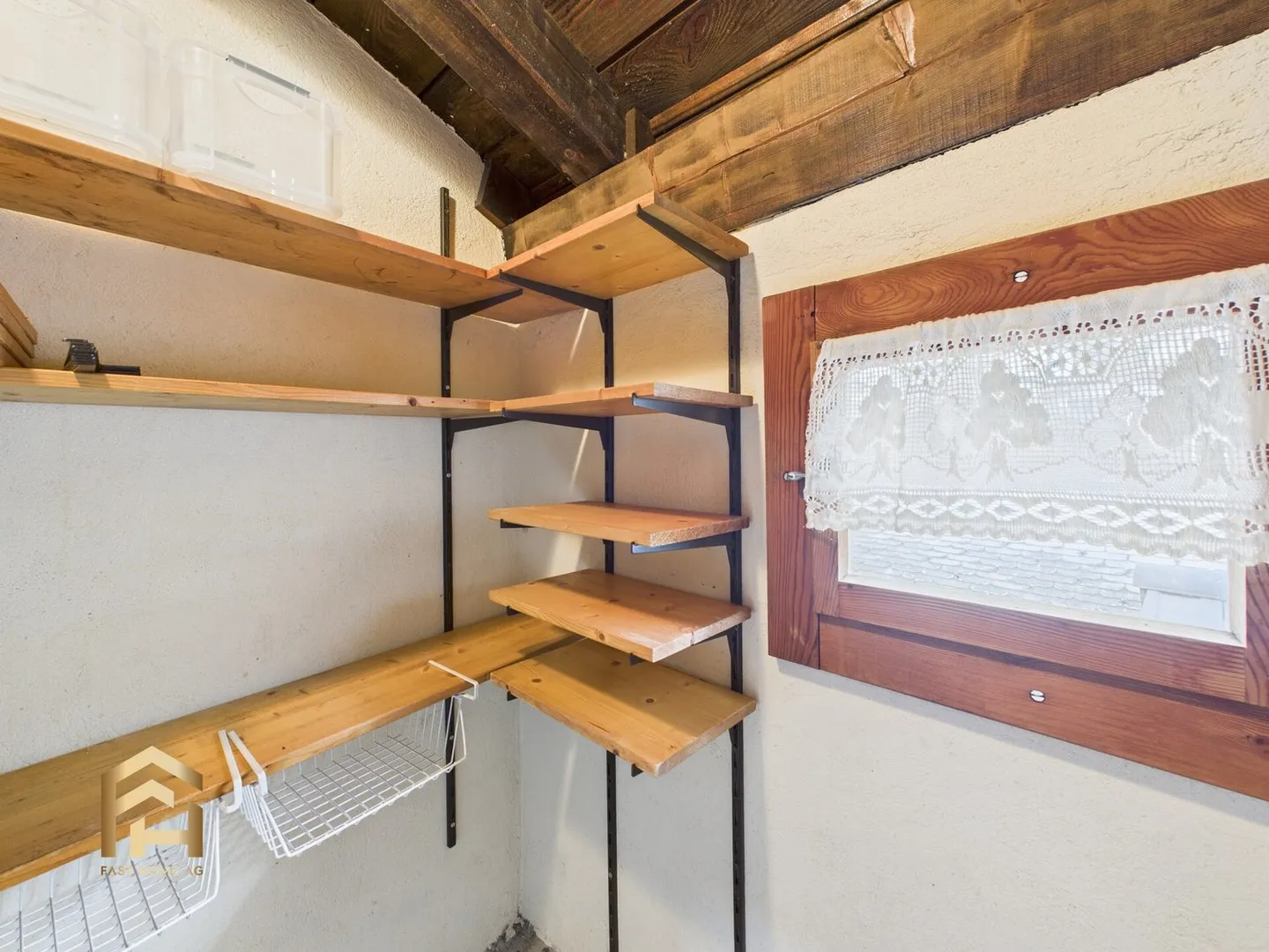 4.5-room apartment with studio and development potential in the heart of Naters - Photo 13 of 13