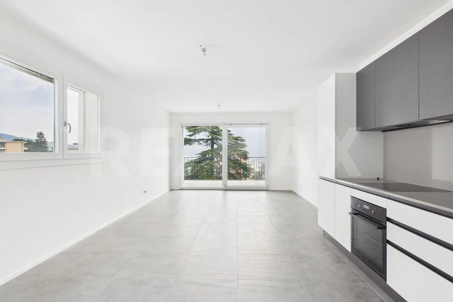 New Residence "Tre Noci" Modern 2 1/2 to 4 1/2 Room Apartments - Photo 1 of 13