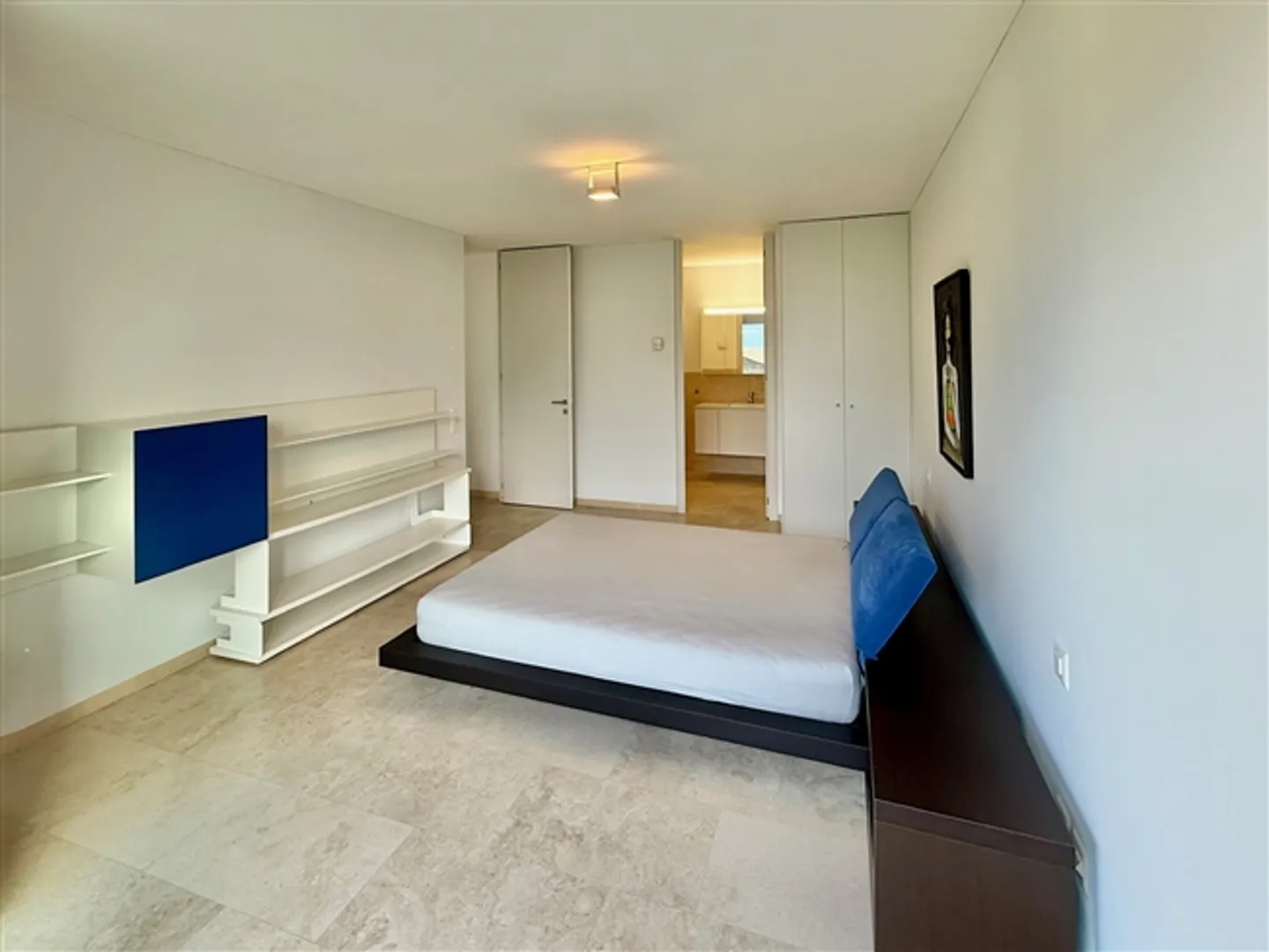 «LUXURIÖSE WOHNUNG MIT TEILWEISEM SEEBLICK – ZWEITWOHNUNG» - Foto 9 von 16