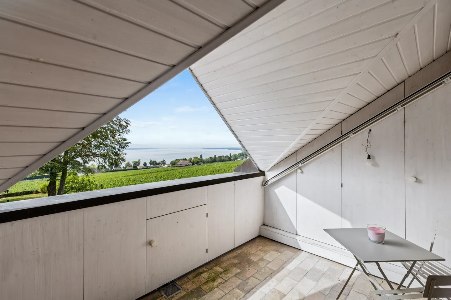 Charming 1760 Villa with Lake View - Photo 1 of 3
