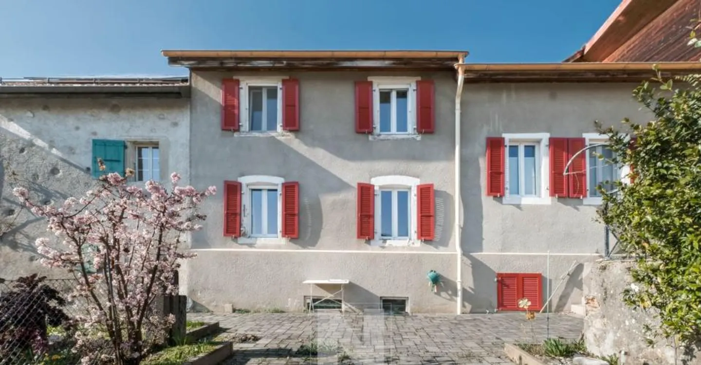 Village house for sale in Begnins - 5.5 rooms, 163m2 living space - Photo 1 of 12