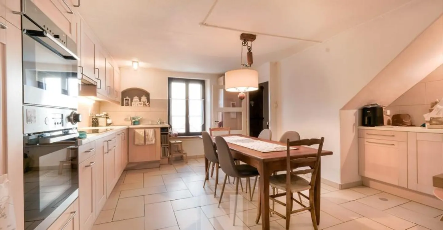 Village house for sale in Begnins - 5.5 rooms, 163m2 living space - Photo 5 of 12
