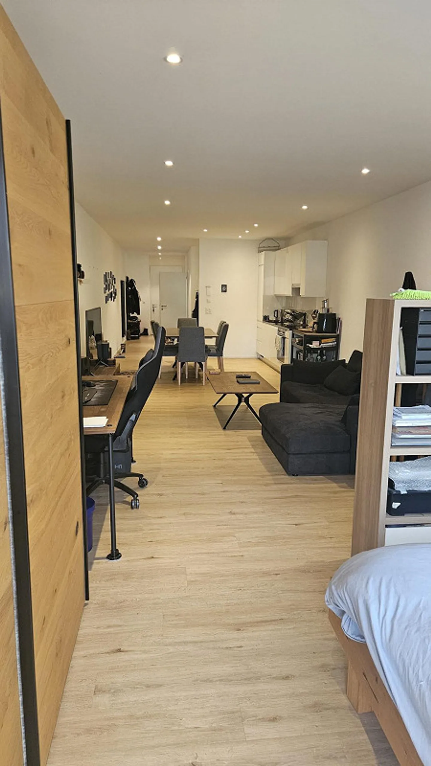 Ampio appartamento di 1,5 locali a Tann-Dürnten - Foto 7 di 11