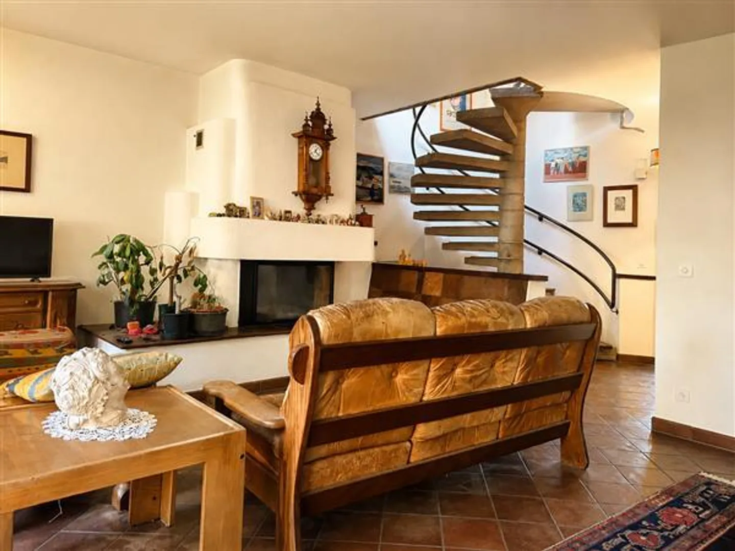Melano: 6-Room House - Photo 7 of 13