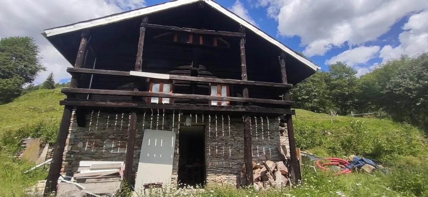 Charmantes Haus auf drei Ebenen - Foto 1 von 29