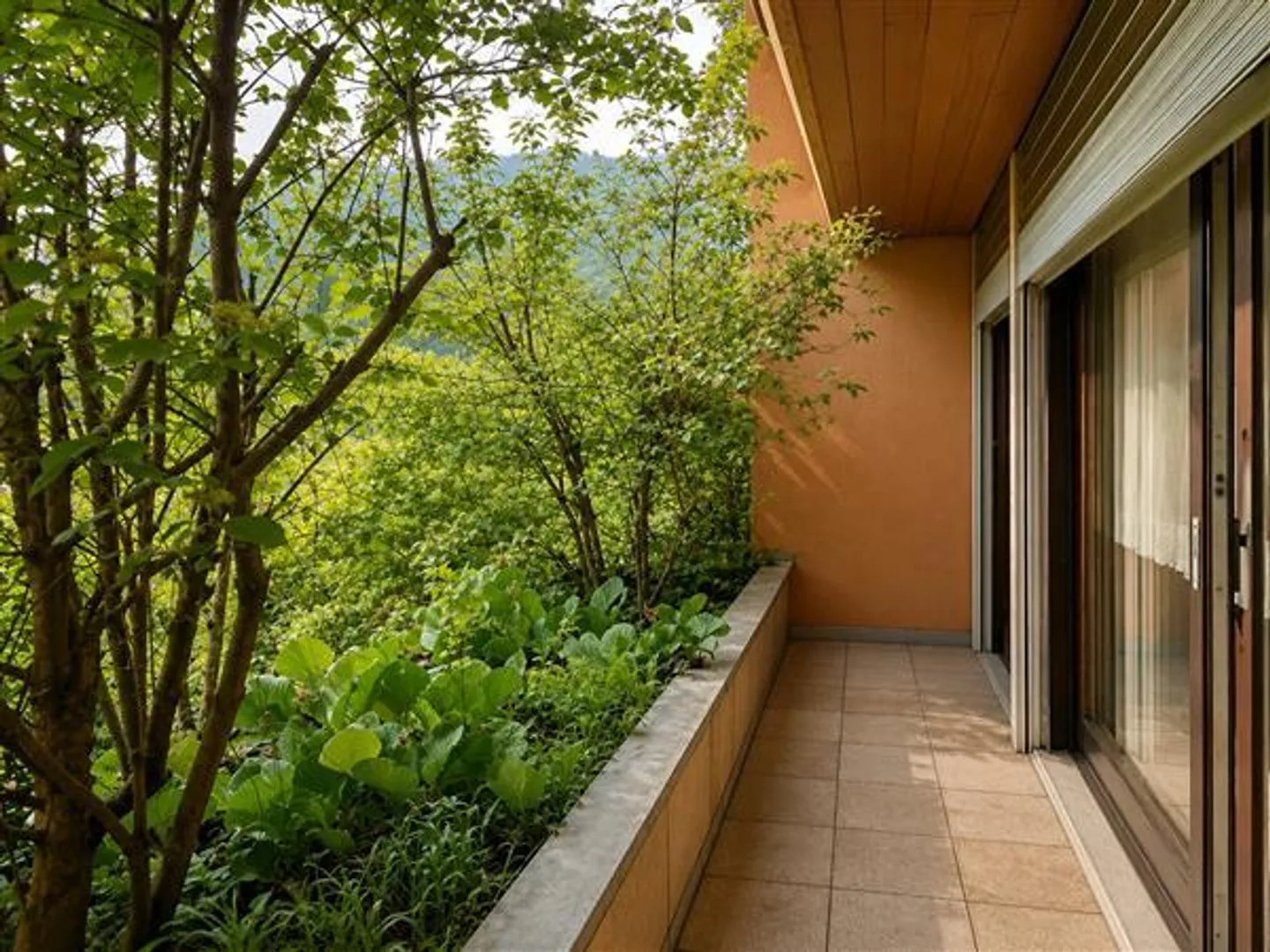 Melano: 6-Room House - Photo 9 of 13