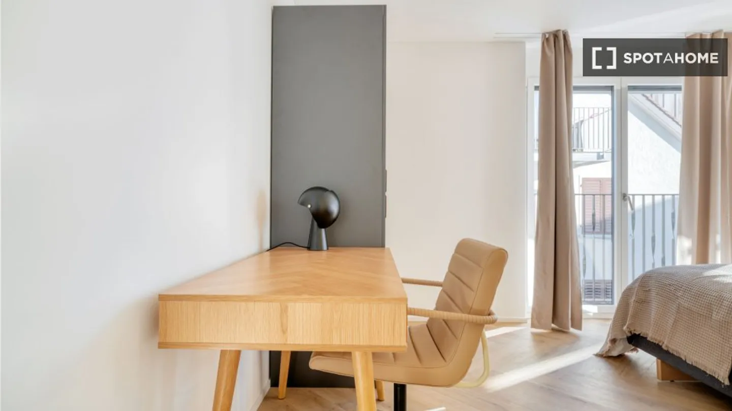 Entdecke, besichtige und miete dein neues Zuhause online mit vollem Vertrauen. - Foto 11 von 18