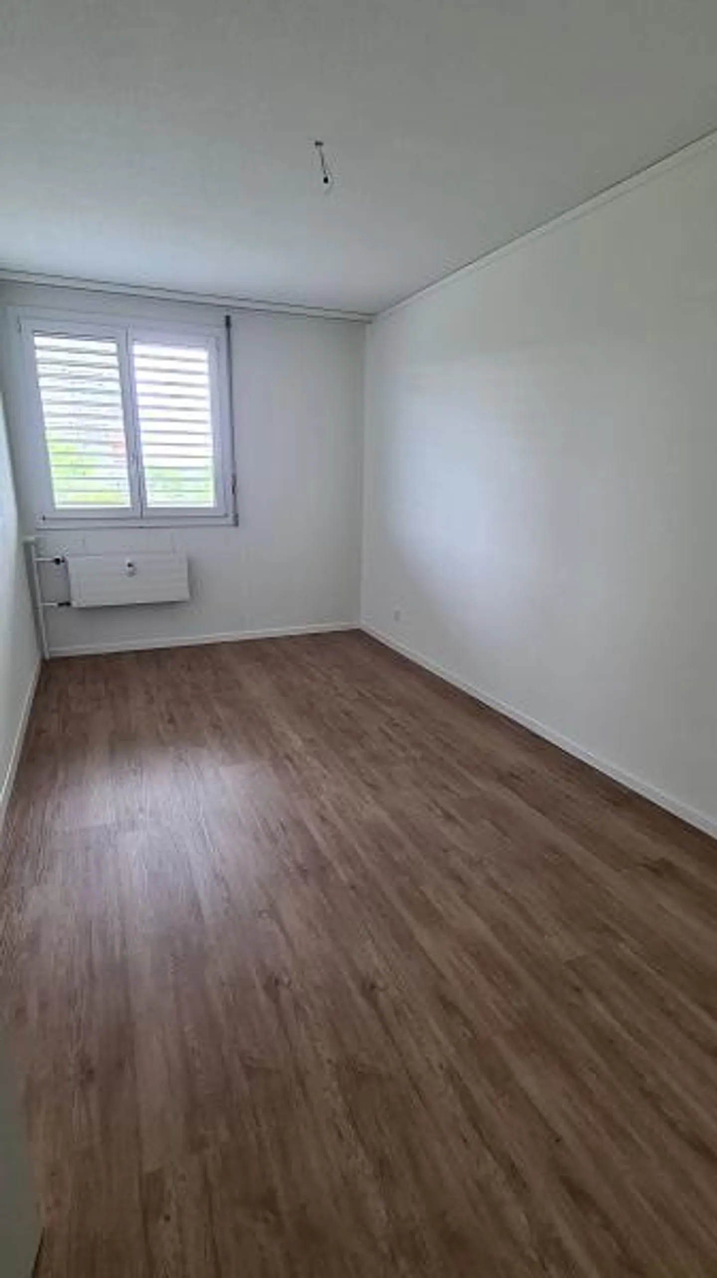 Geräumige Wohnung mit Balkon - Foto 8 von 9
