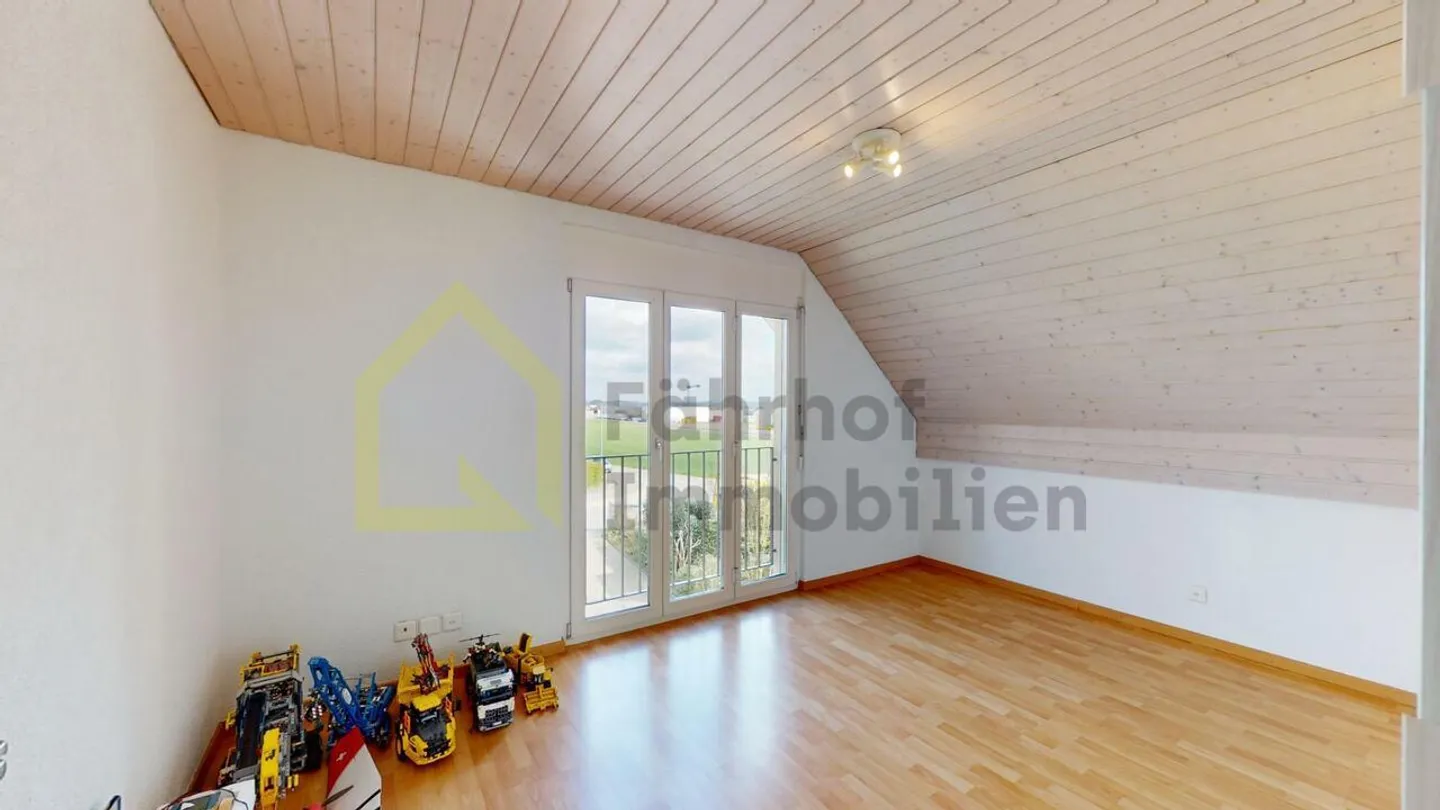 Detached 6.5-room single-family home with charm and extra space - Photo 16 of 30