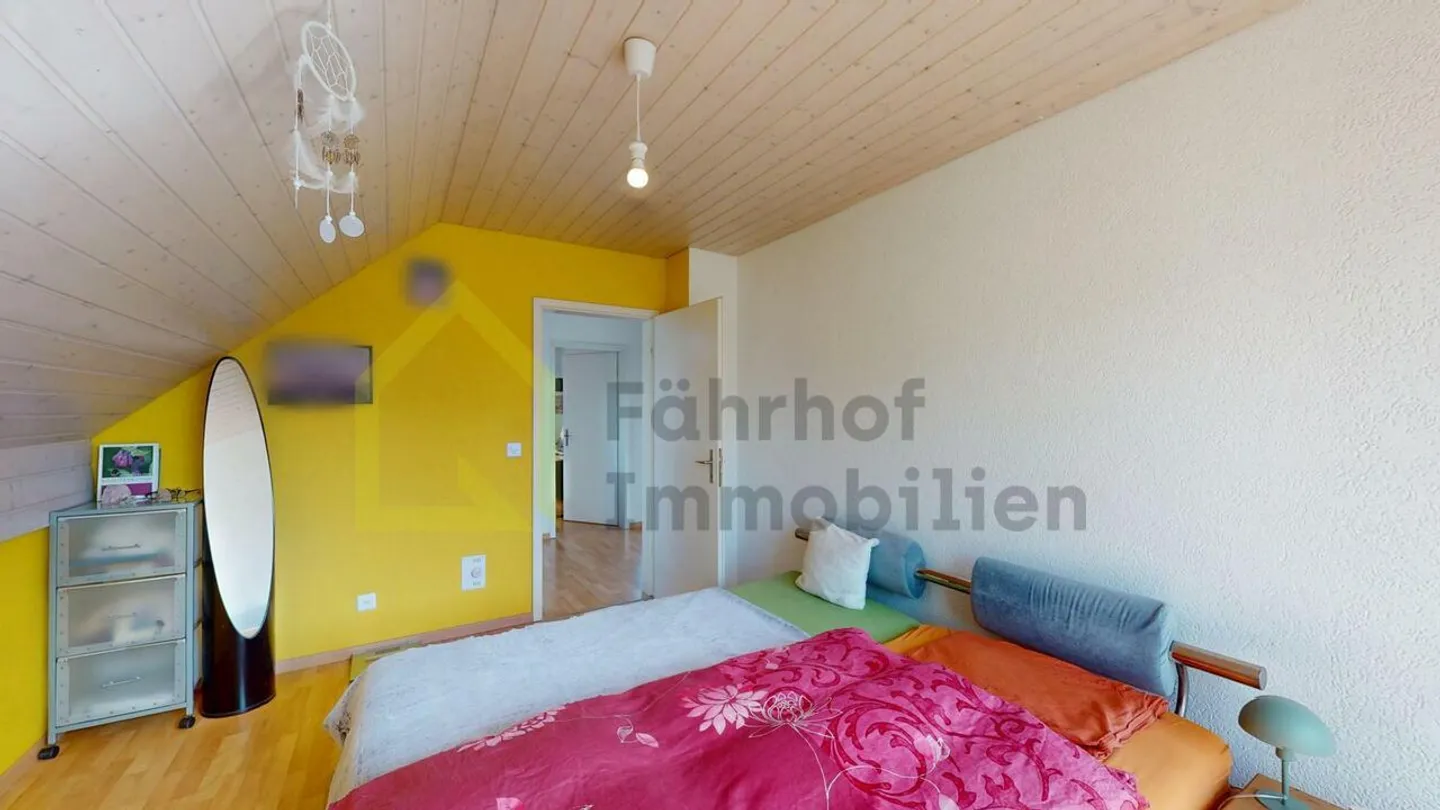 Detached 6.5-room single-family home with charm and extra space - Photo 19 of 30