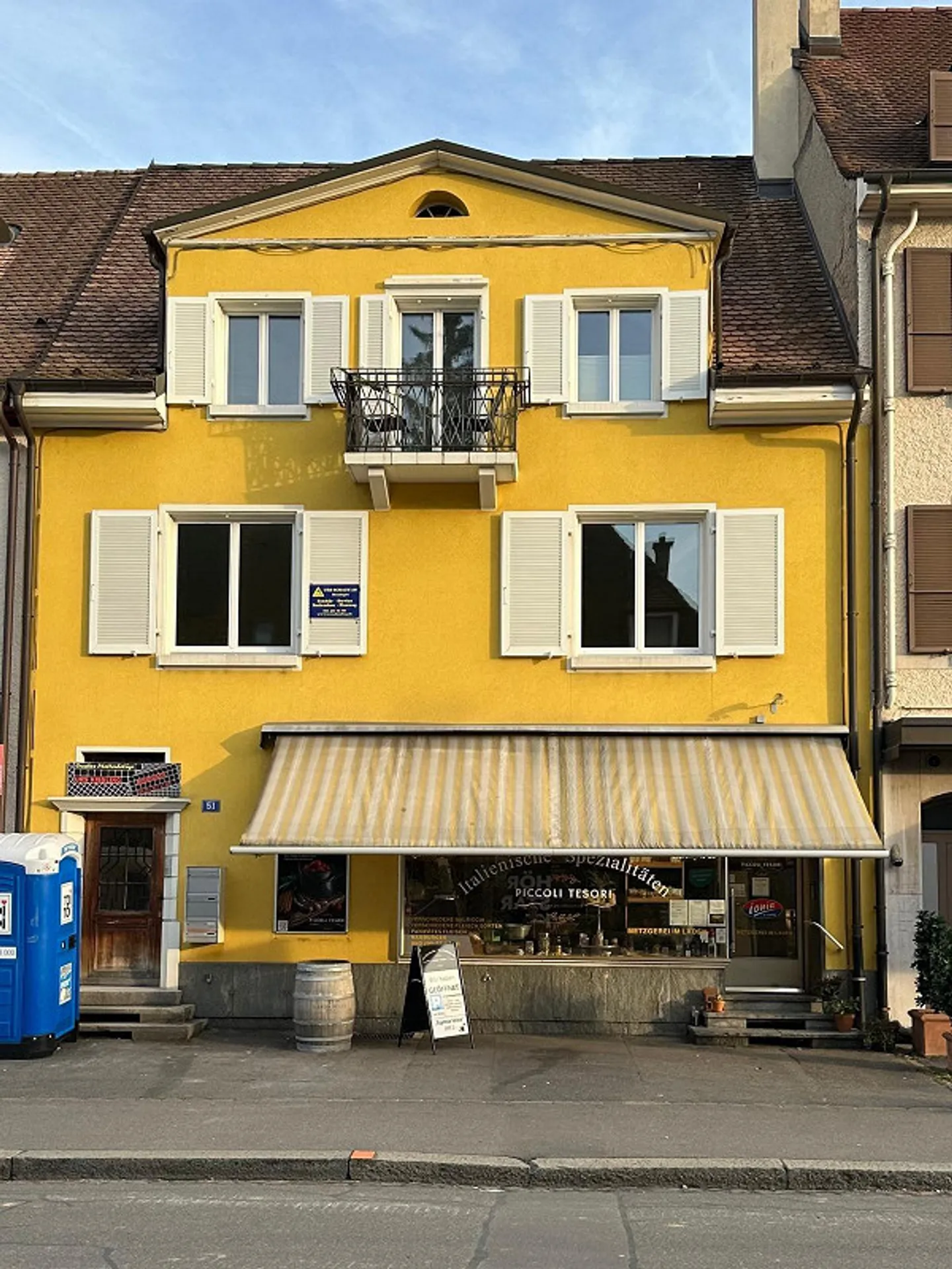 Appartamento d'epoca ristrutturato con grande terrazza nel quartiere Neubad - Foto 8 di 9