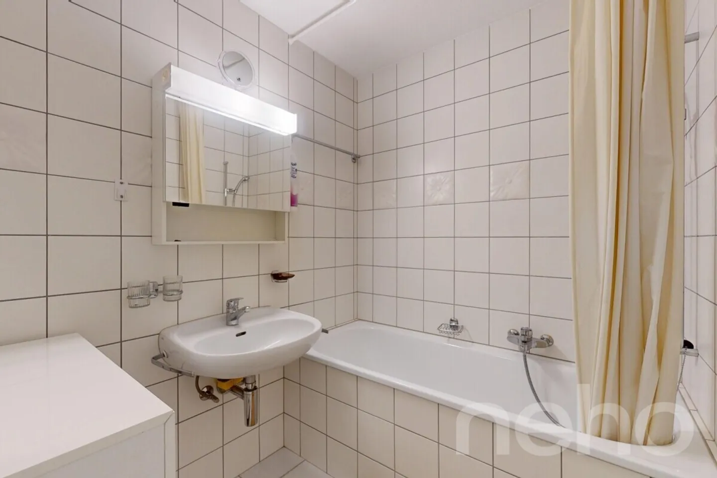 Appartement Charmant avec Vue Montagne - Photo 8 sur 12