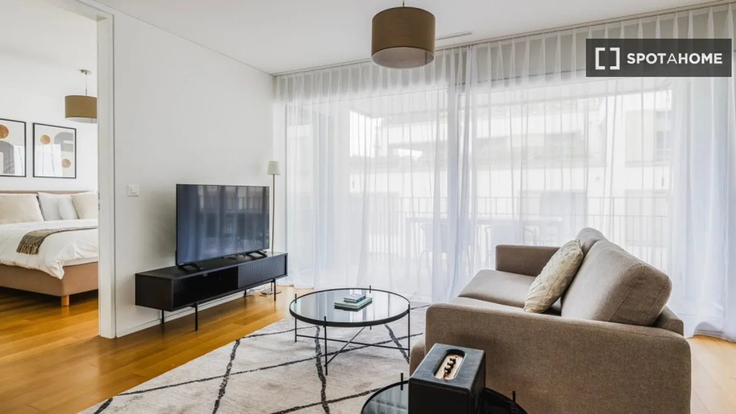 Appartement à louer - Photo 3 sur 18