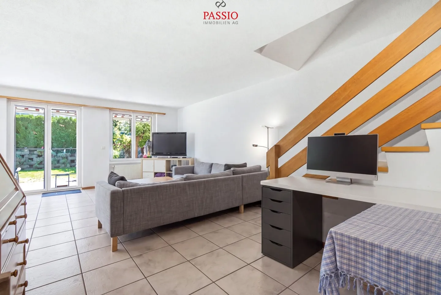 Casa bifamiliare di 6,5 locali con tanto spazio per la famiglia - Foto 5 di 35