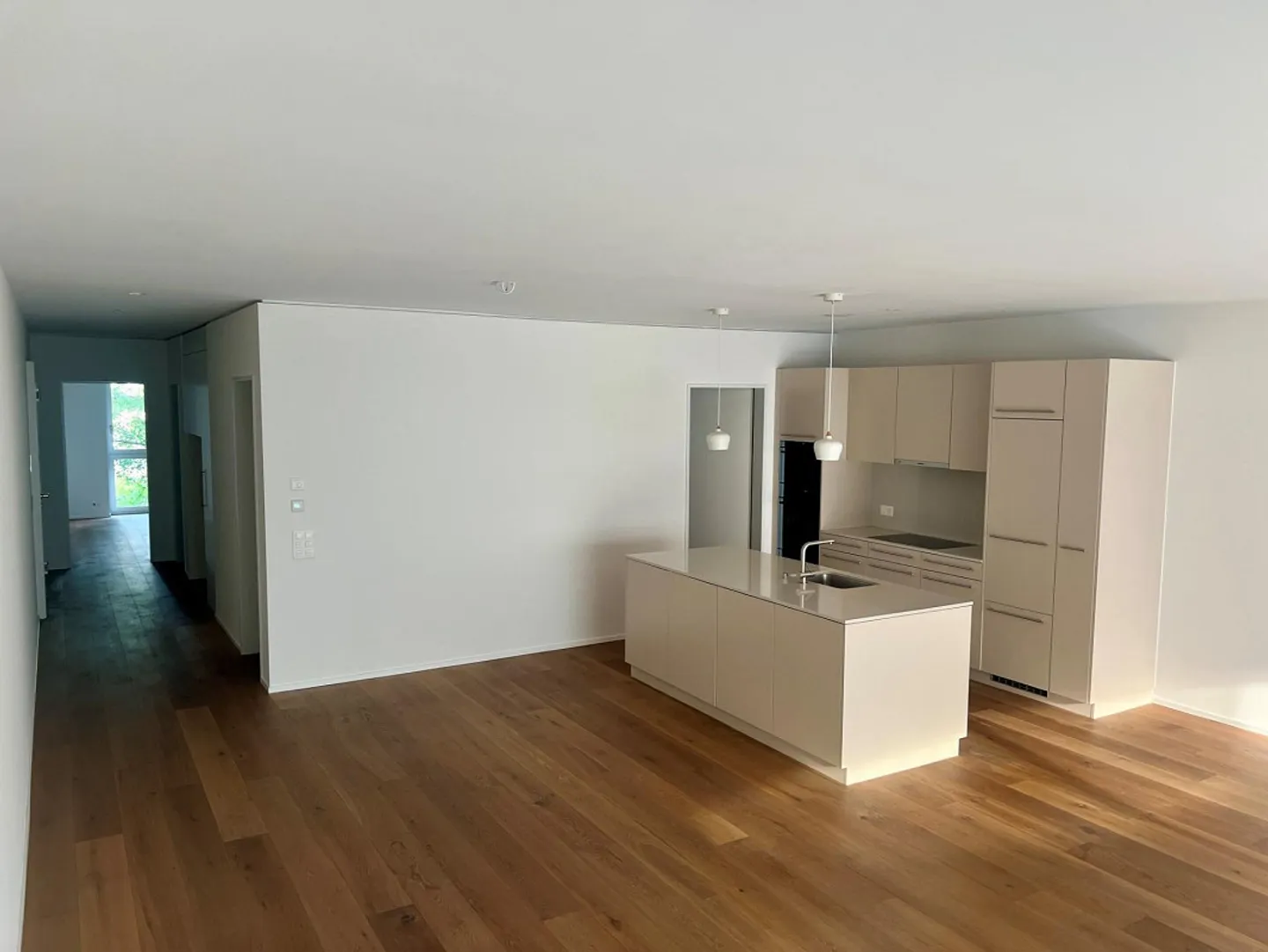 3.5-room apartment in the city of Zug (with parking) - Photo 2 of 7