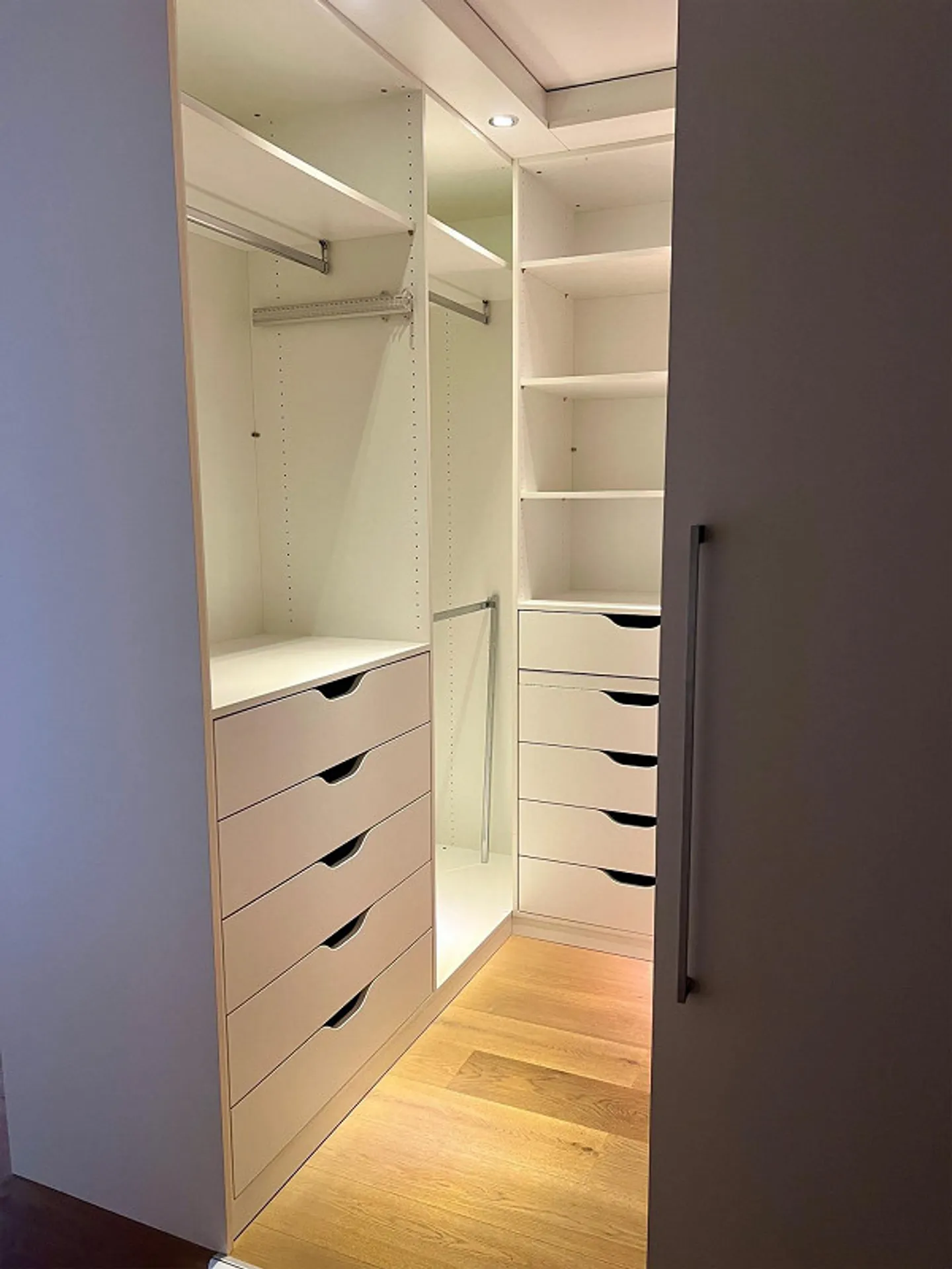 3.5-room apartment in the city of Zug (with parking) - Photo 5 of 7
