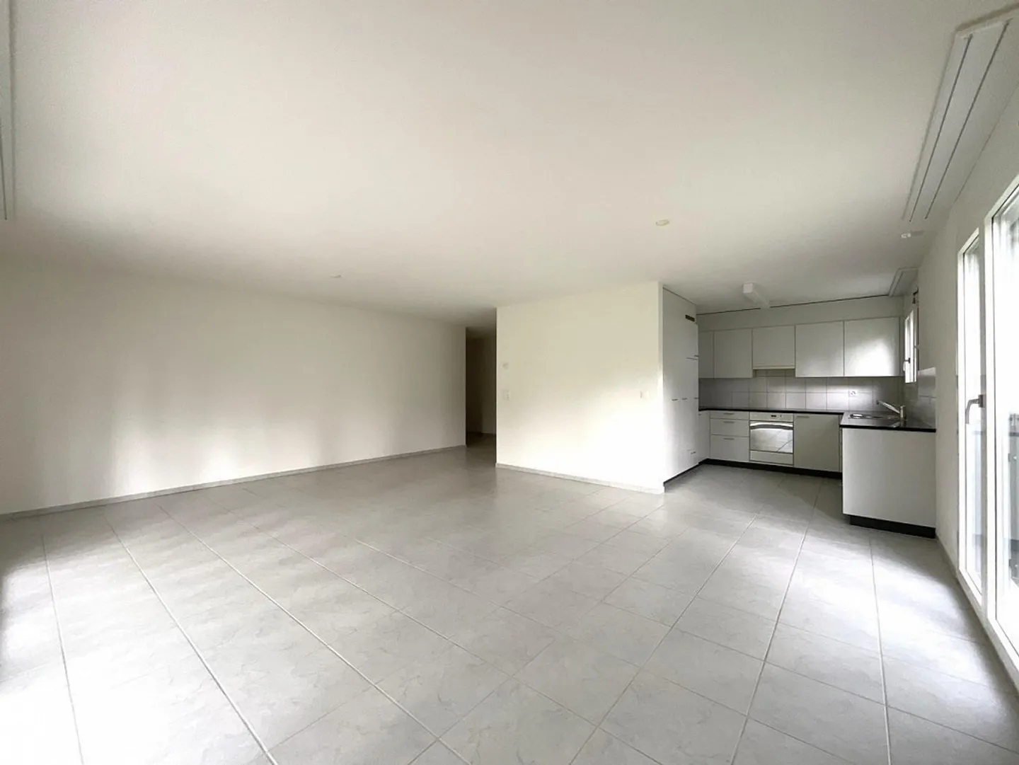 Charmante Wohnung Nähe Olten - Foto 2 von 8