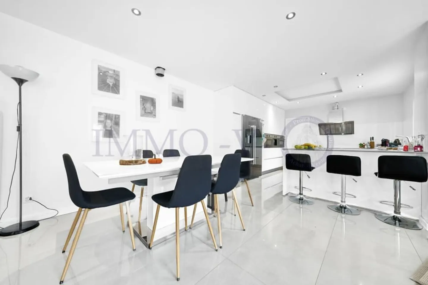 SPACIEUSE DE STANDING IDEALE POUR FAMILLE - Photo 3 of 12
