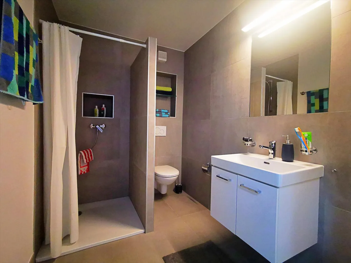 Appartement meublé à louer - Photo 2 sur 3