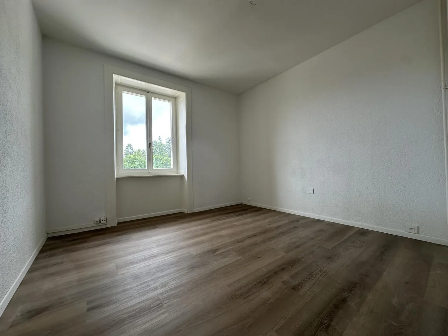 02212 - Appartement 4½ pièces - Combe-Grieurin 51 - La Chaux-de-Fonds - Photo 5 sur 6